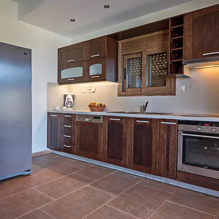 With One Bedroom In Kaloniktis-rethymno, With Pool Access, E 레팀노